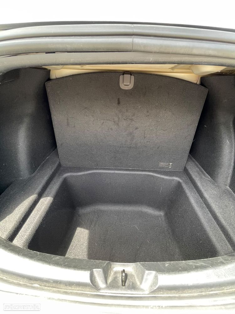 Tesla Model 3 Long Range Tração Integral - 17