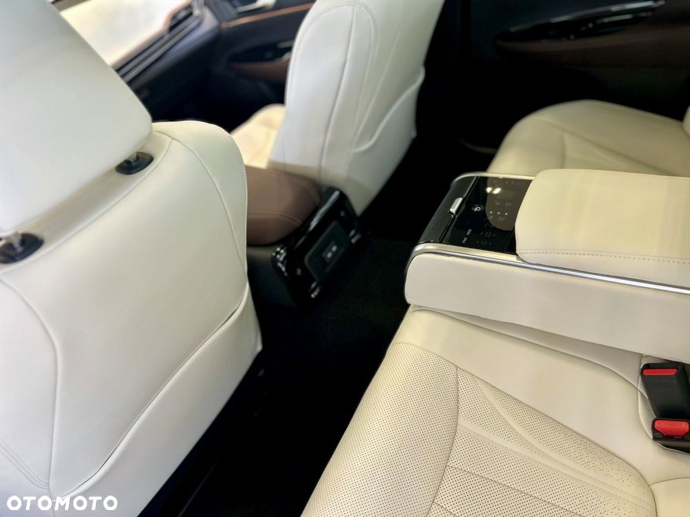 Toyota Mirai Executive - 8