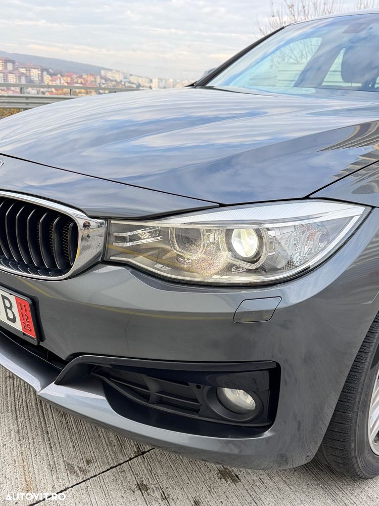 BMW Seria 3 320d GT Aut. Sport Line - 17