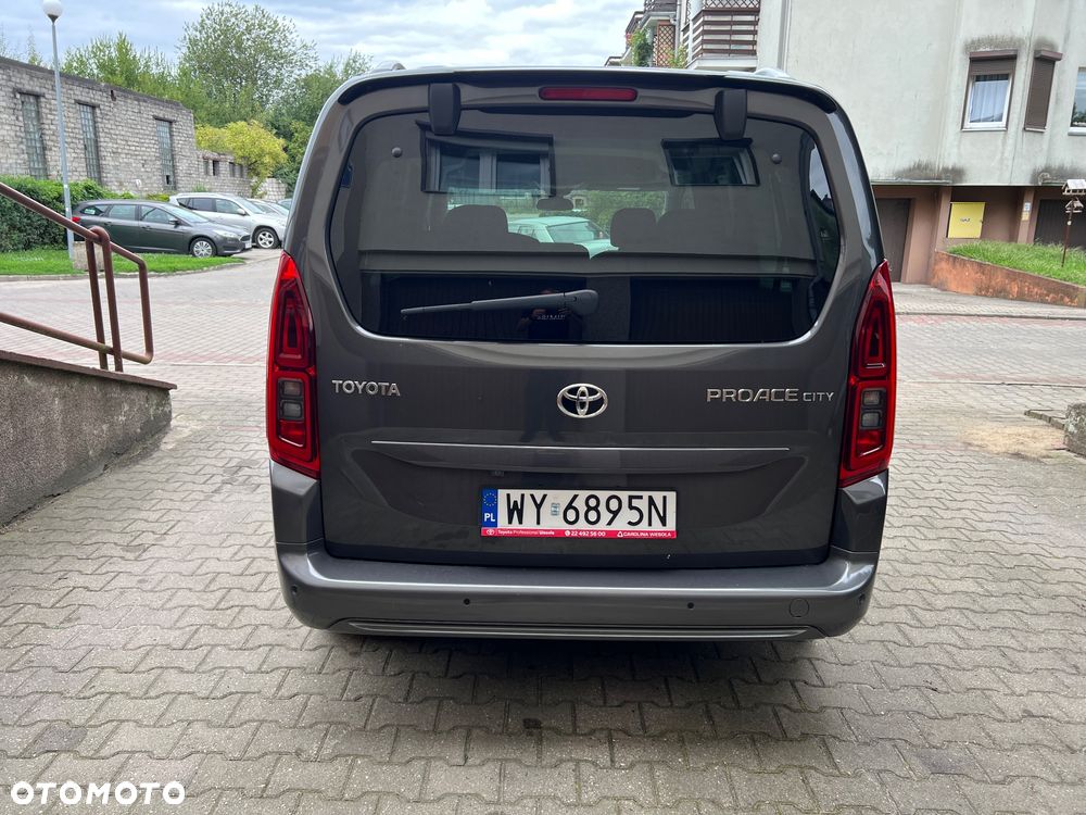 Toyota Proace City Verso 1.2 D-4T Family - 4