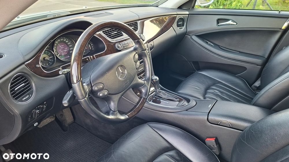 Mercedes-Benz CLS 350 - 16