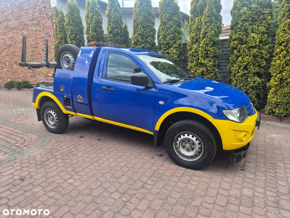 Mitsubishi L200 2.5 DID SC Inform AC - 1