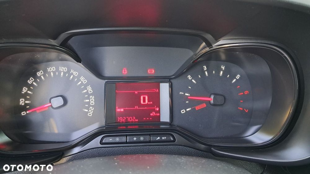 Toyota PROACE CITY - 11