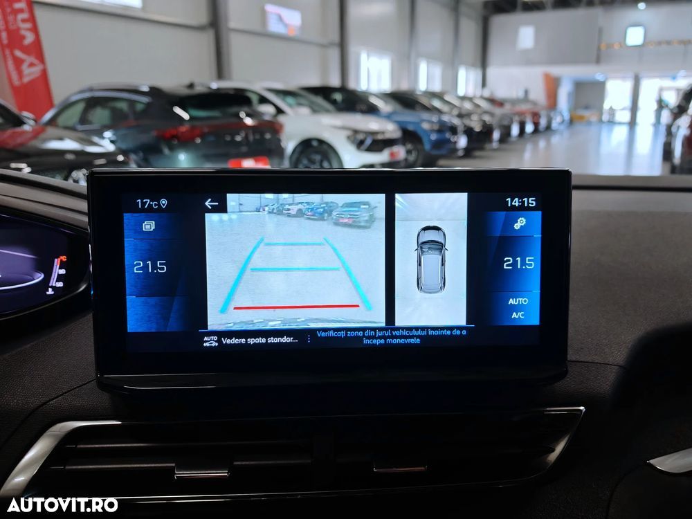 Peugeot 3008 1.2 PureTech Turbo S&S EAT8 Allure - 23