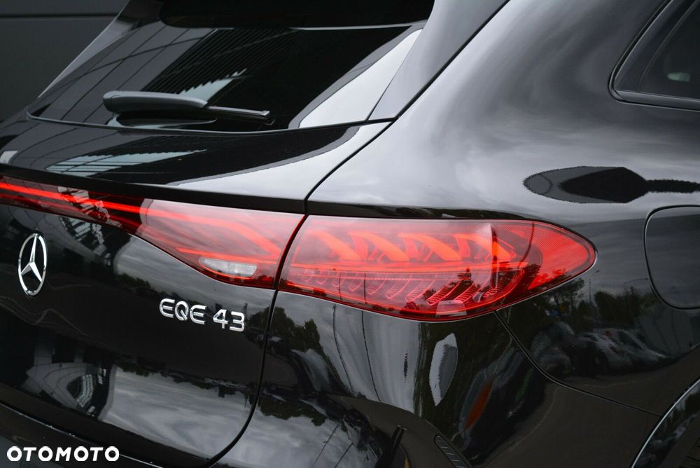 Mercedes-Benz EQE - 4