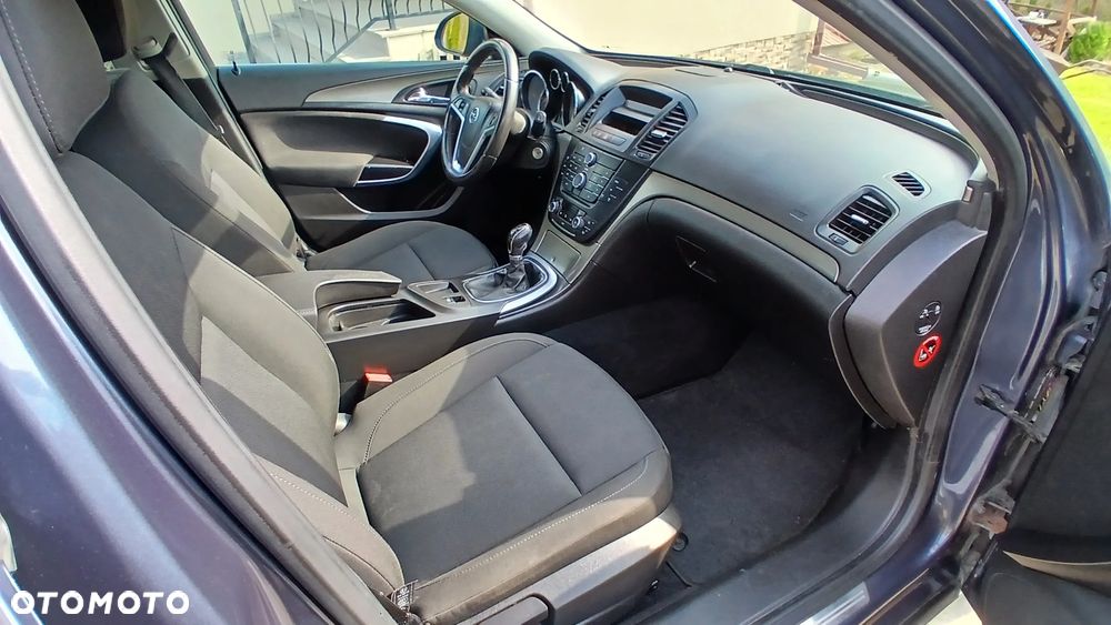 Opel Insignia 1.6 - 23