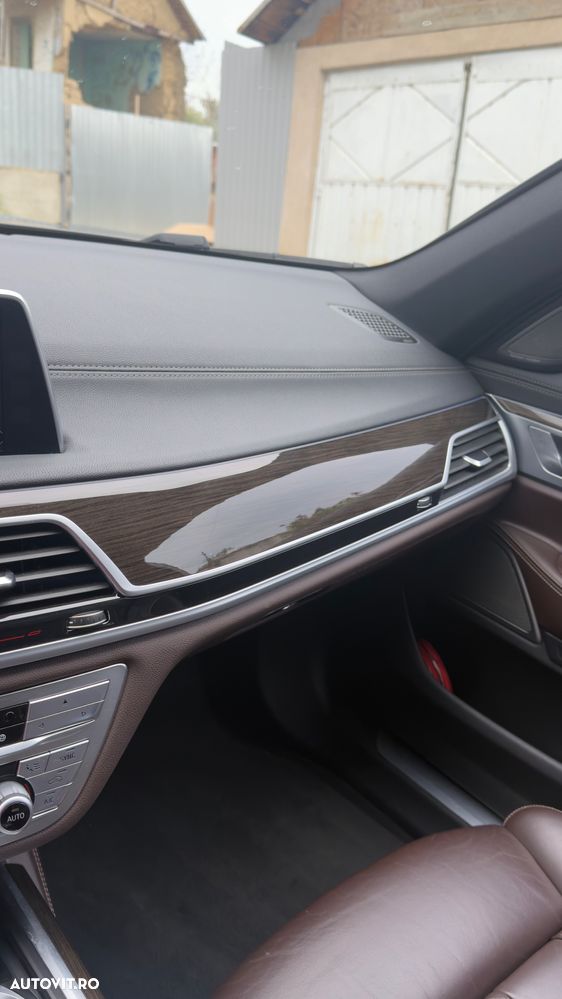 BMW Seria 7 730Ld xDrive - 10