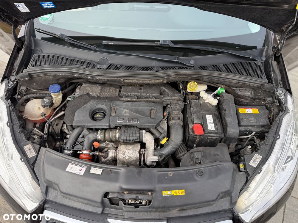 Peugeot 208 1.6 e-HDi Active STT - 22