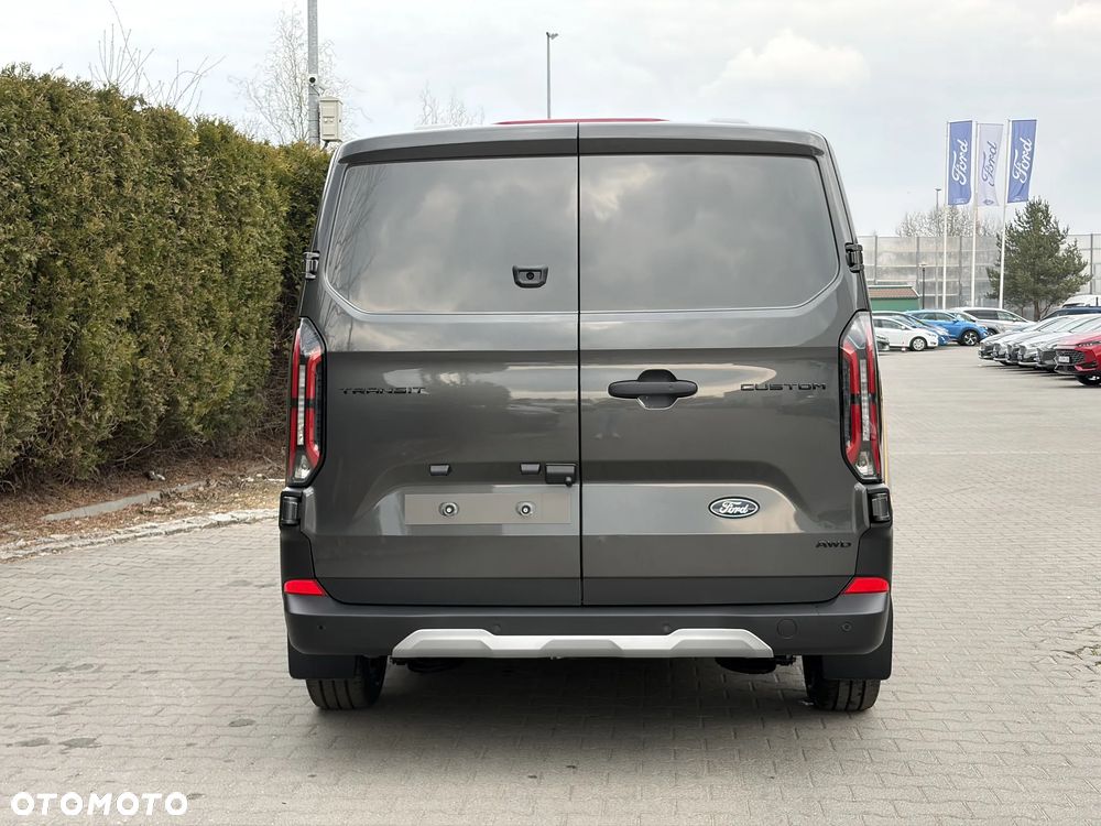 Ford CUSTOM VAN TRAIL - 4