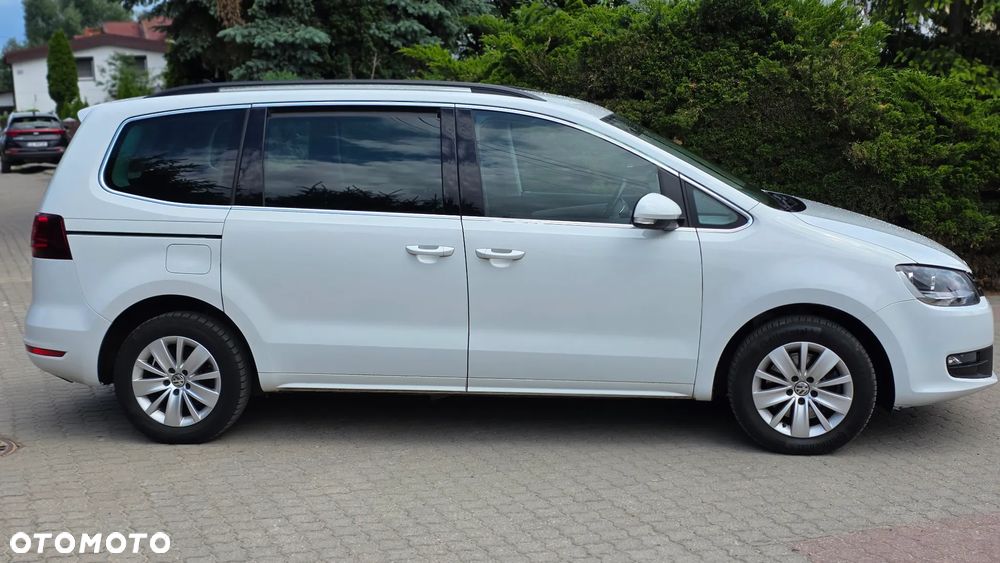 Volkswagen Sharan 2.0 TDI Highline DSG - 14