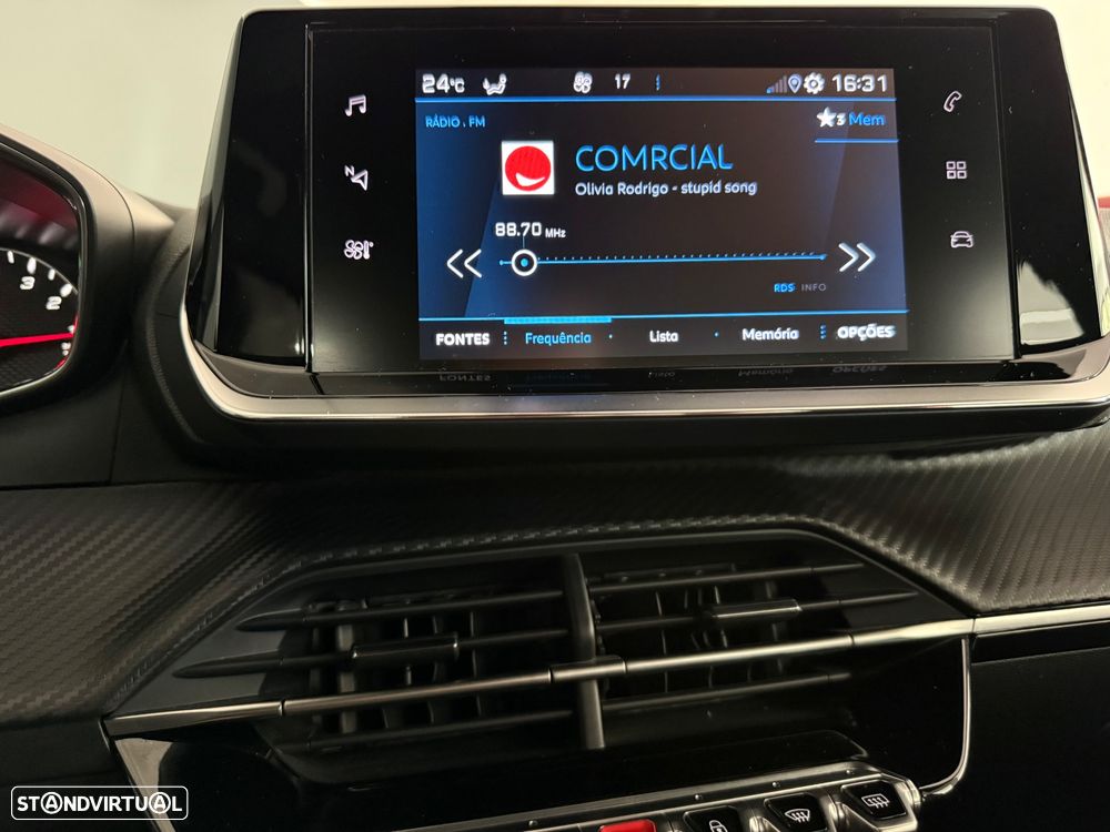 Peugeot 2008 1.2 PureTech Active - 27