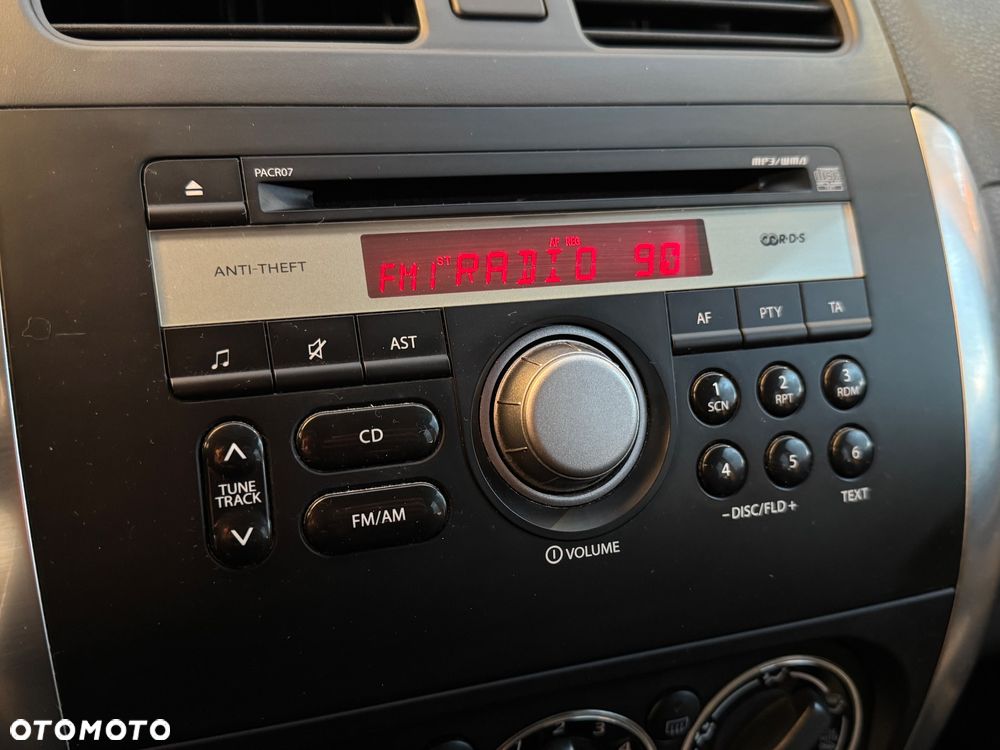 Suzuki SX4 1.6 VVT 4x2 Comfort - 22