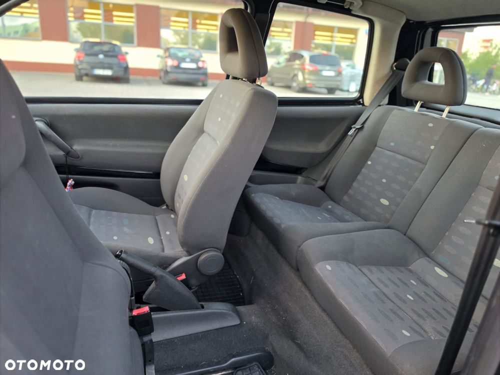 Volkswagen Lupo 1.0 - 24