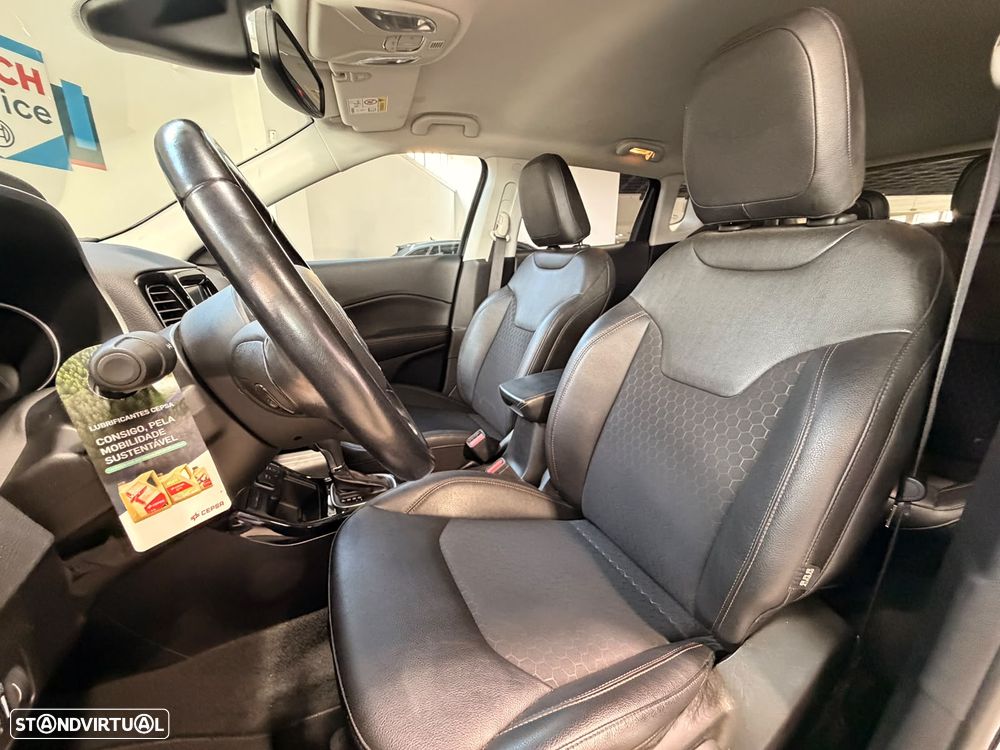 Jeep Compass 1.3 T Limited DCT - 8