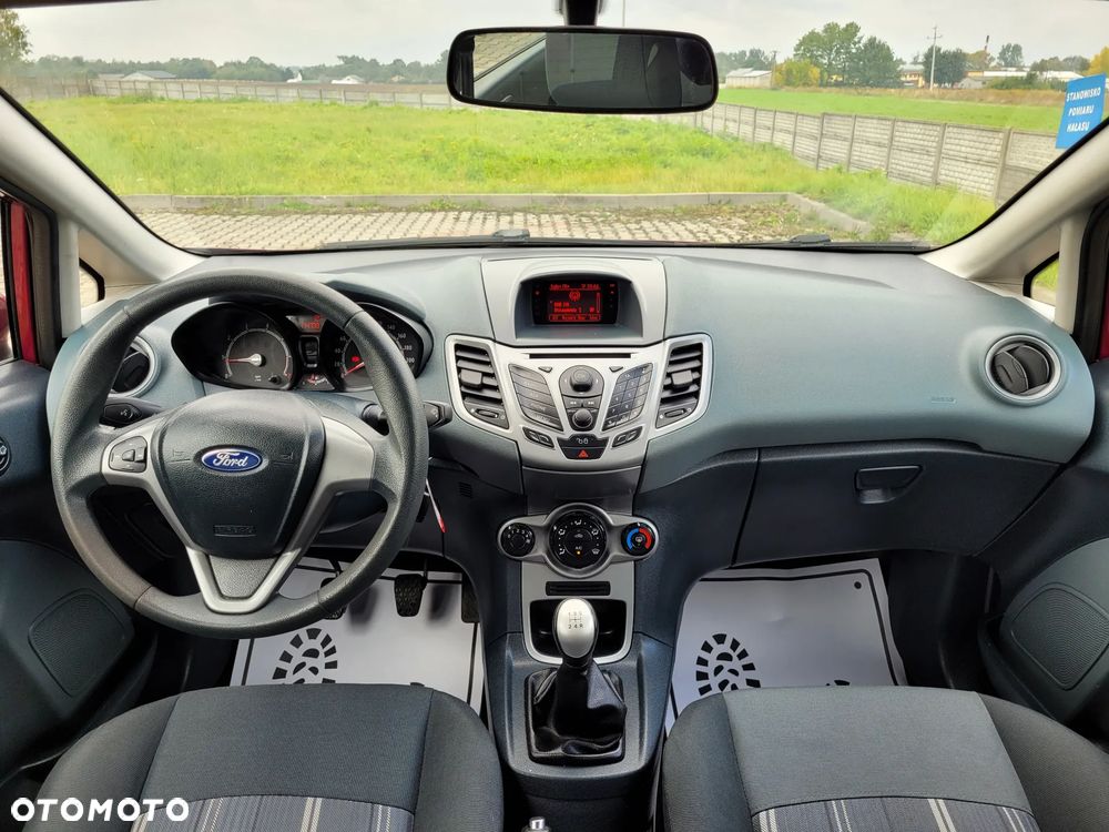 Ford Fiesta 1.25 Silver X - 24