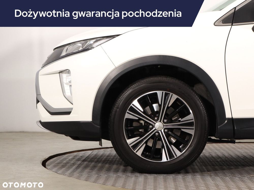 Mitsubishi Eclipse Cross - 17