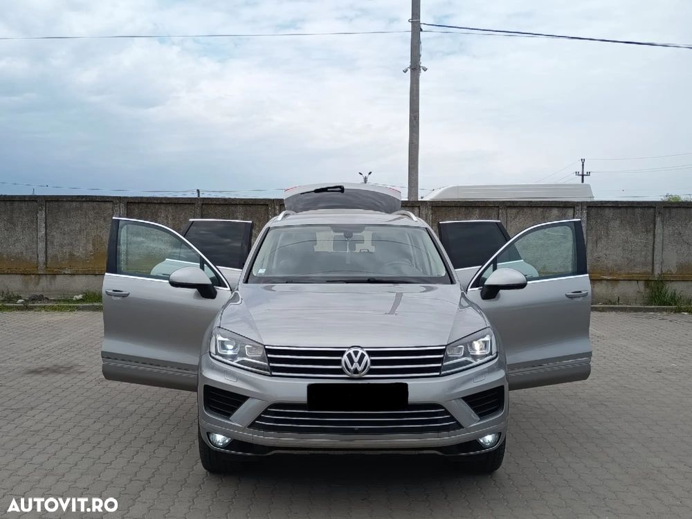 Volkswagen Touareg - 2