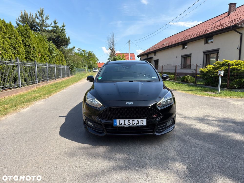 Ford Focus 2.0 TDCi ST mit Leder-Sport-Paket - 3
