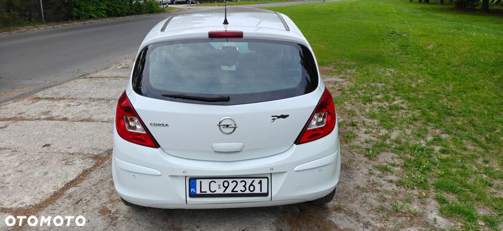 Opel Corsa - 4