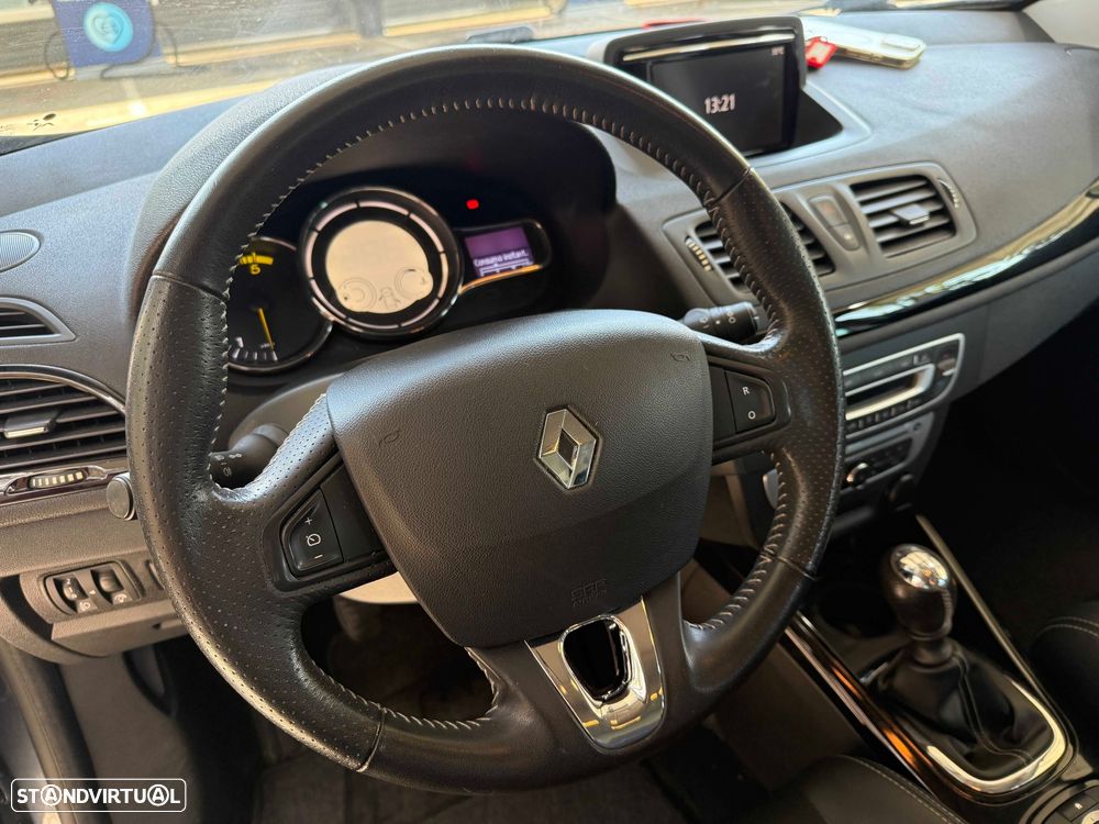 Renault Mégane 1.5 dCi Bose Edition - 5