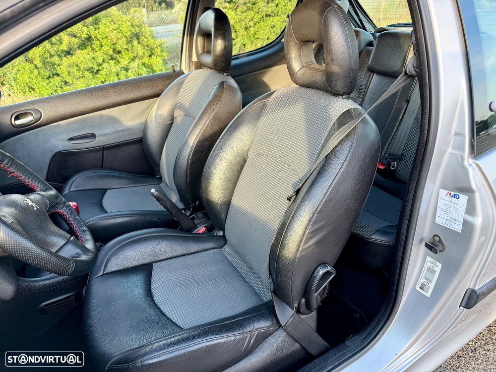 Peugeot 206 1.6 GTi - 17