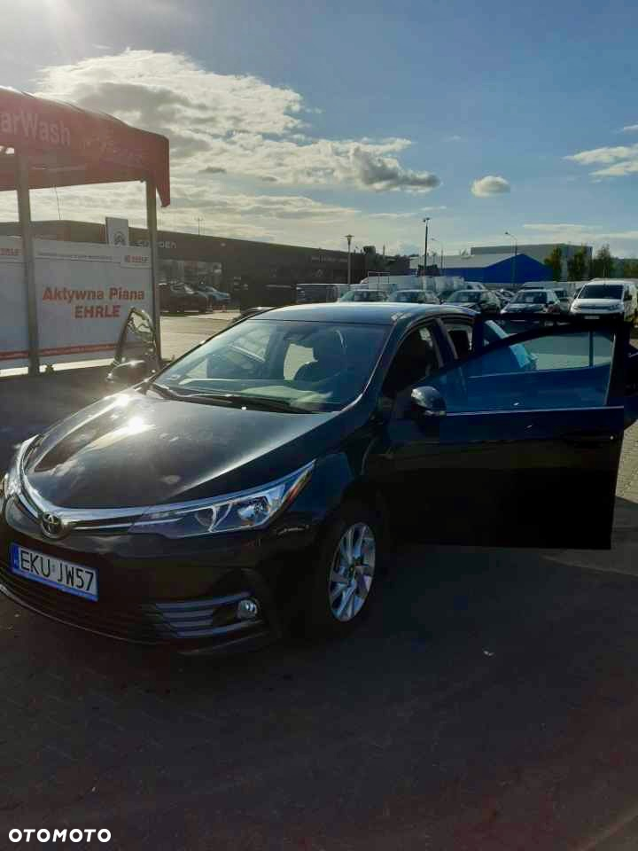 Toyota Corolla 1.6 Comfort - 8