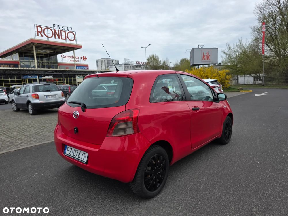 Toyota Yaris 1.0 Luna A/C - 8