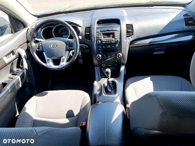 Kia Sorento 2.2 CRDi 4WD Attract - 8