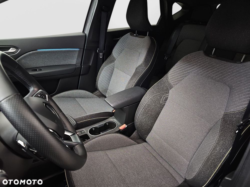 Renault Captur 1.3 TCe mHEV Techno EDC - 12