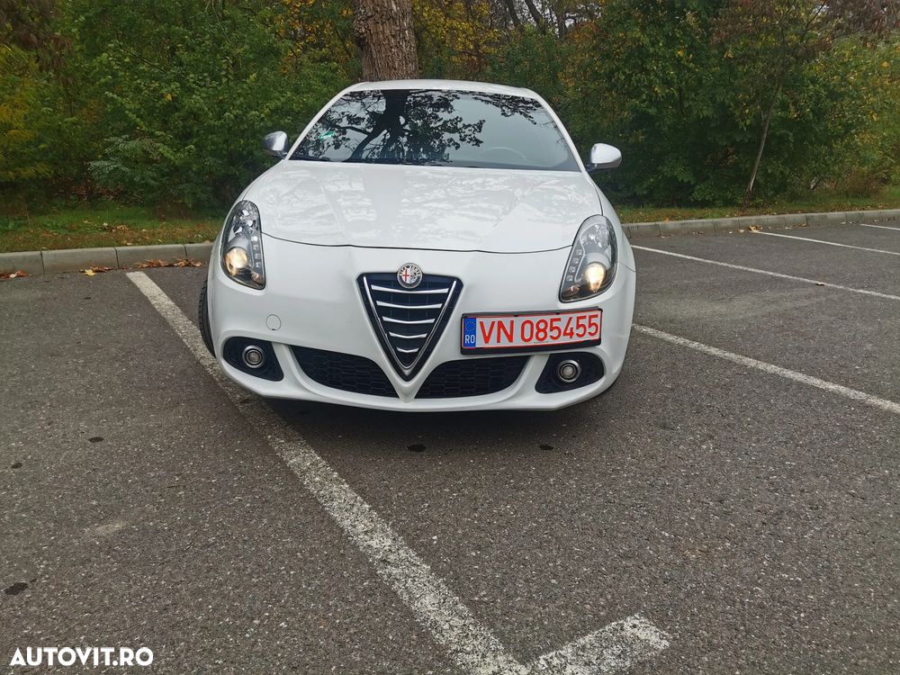 Alfa Romeo Giulietta 1.6 Mjet Distinctive - 8