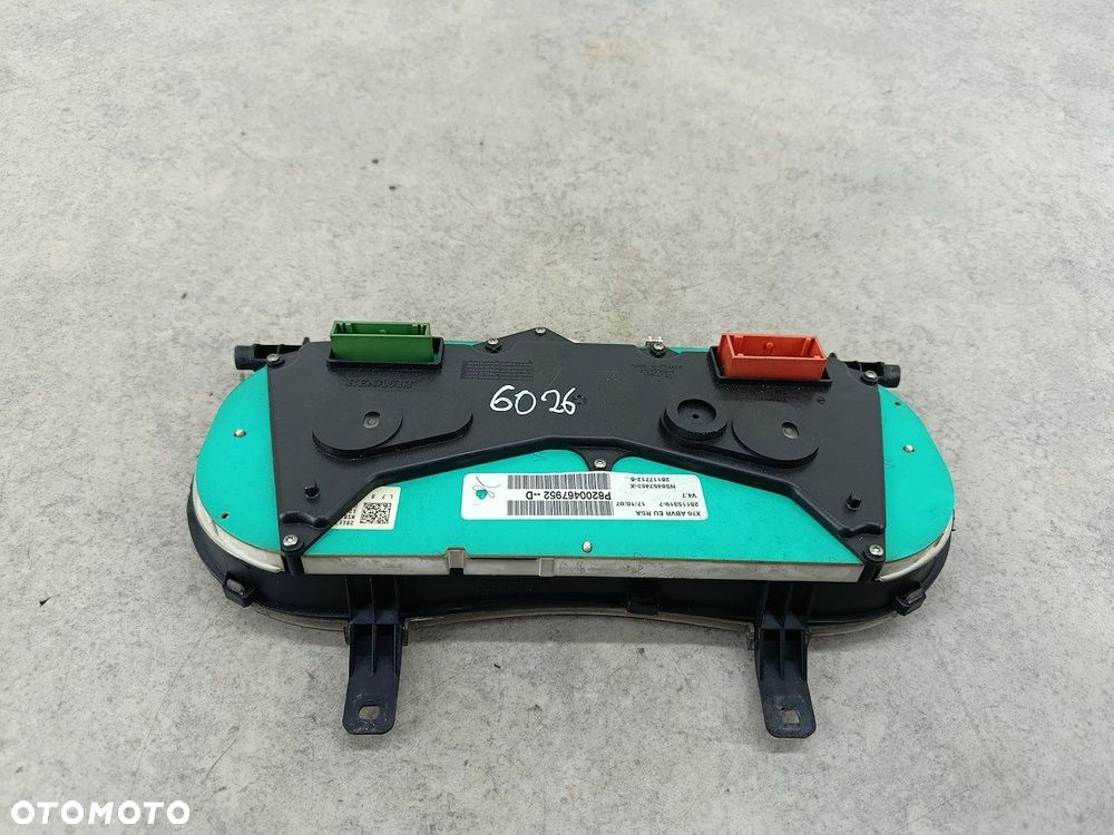 LICZNIK RENAULT MASTER II FL 8200467952-D  28117712-6 28115319-7 2.5 DCI - 7