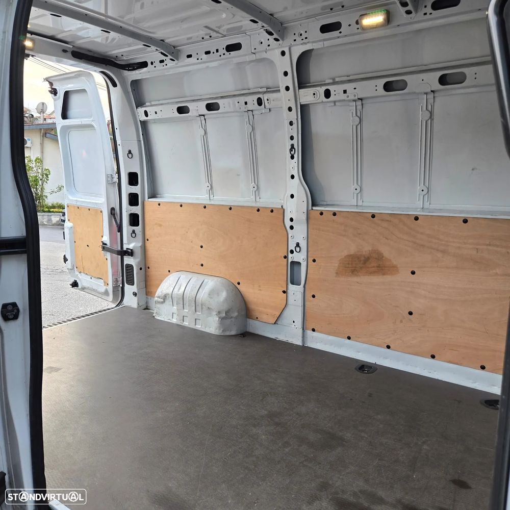 Renault Master E-Tech - 22