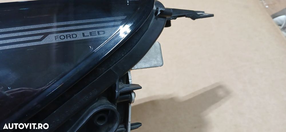Far stanga Full Led Ford Kuga 2020-2025 - 2