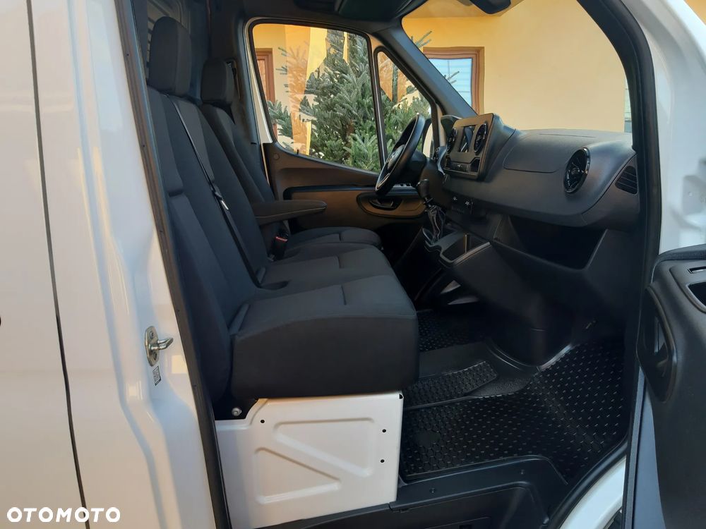 Mercedes-Benz Sprinter 317 CDI - 27