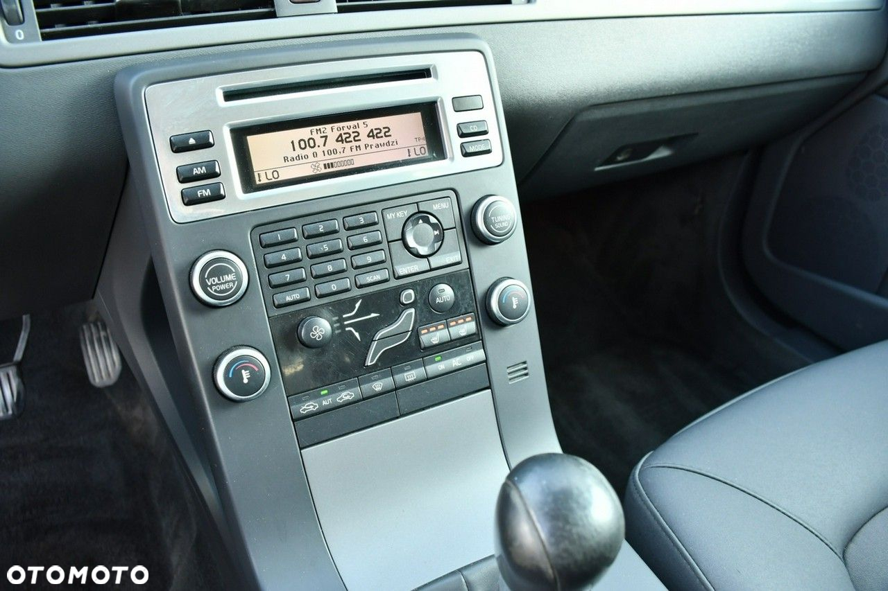 Volvo V70 - 35