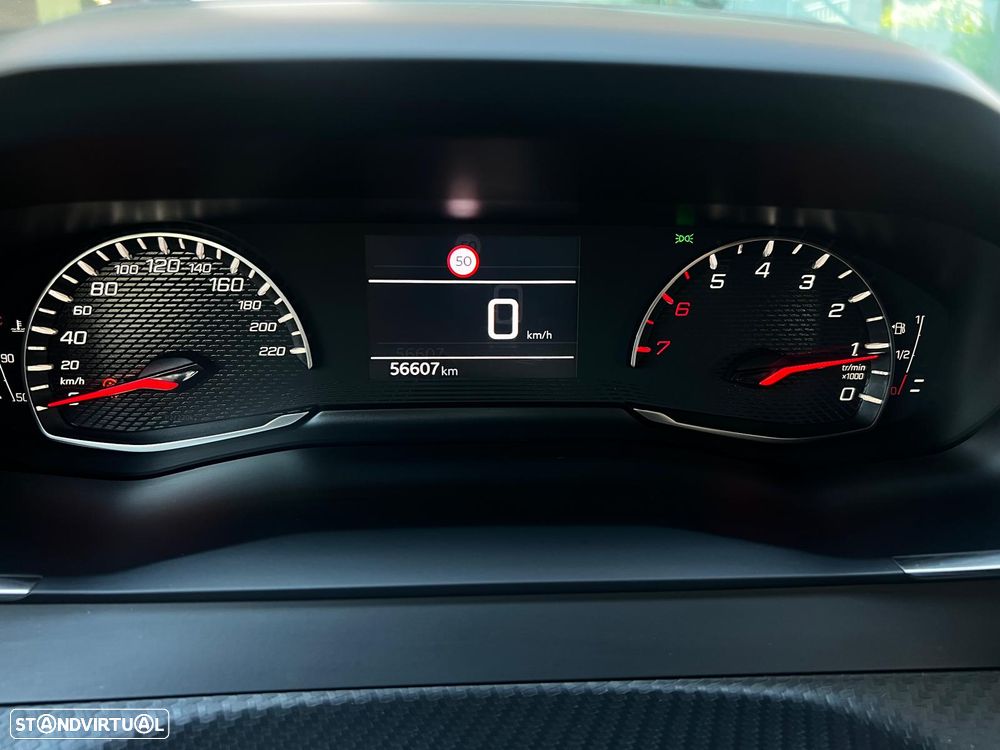Peugeot 2008 1.2 PureTech Active Pack - 36