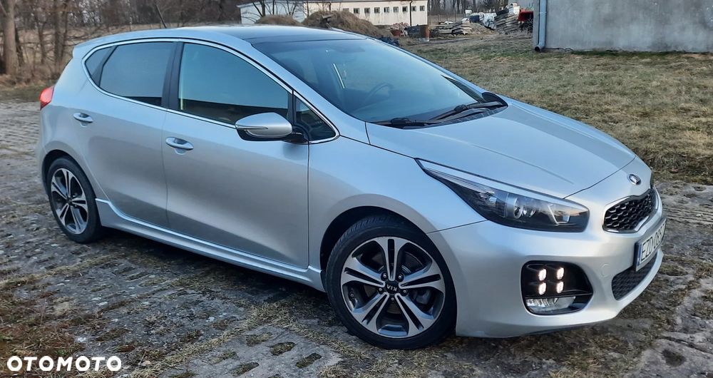 Kia Ceed 1.6 CRDi GT Line DCT - 6