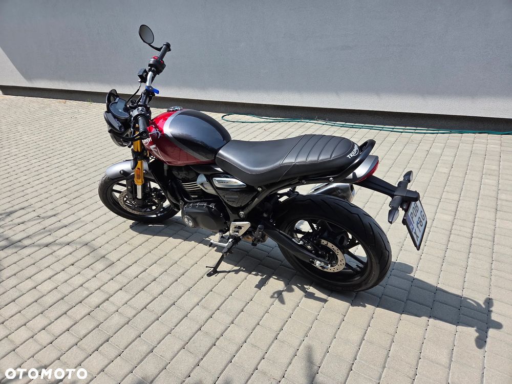 Triumph Inny - 15