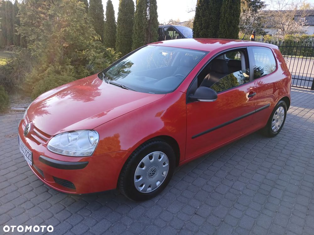 Volkswagen Golf 1.9 TDI DPF Trendline - 6