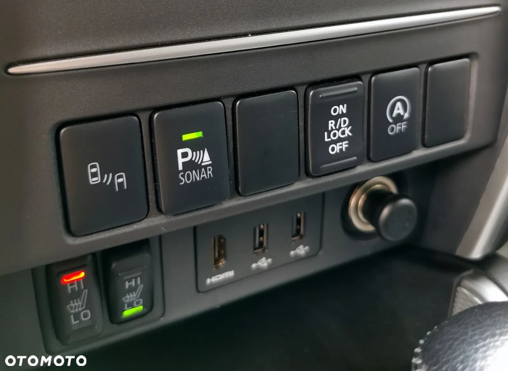 Mitsubishi L200 2020