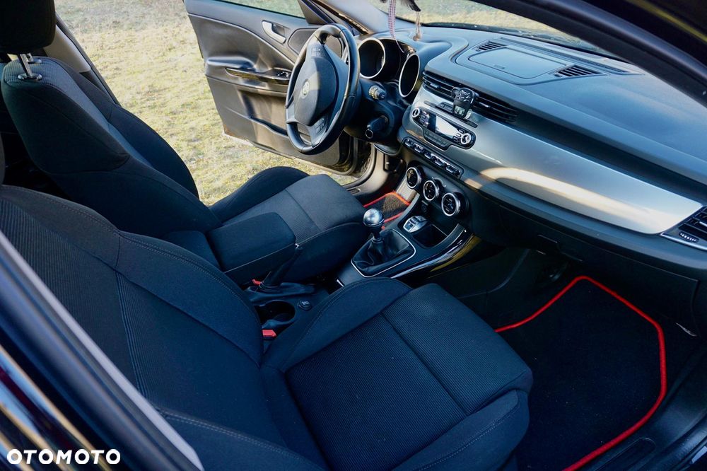 Alfa Romeo Giulietta 1.4 TB Distinctive - 7