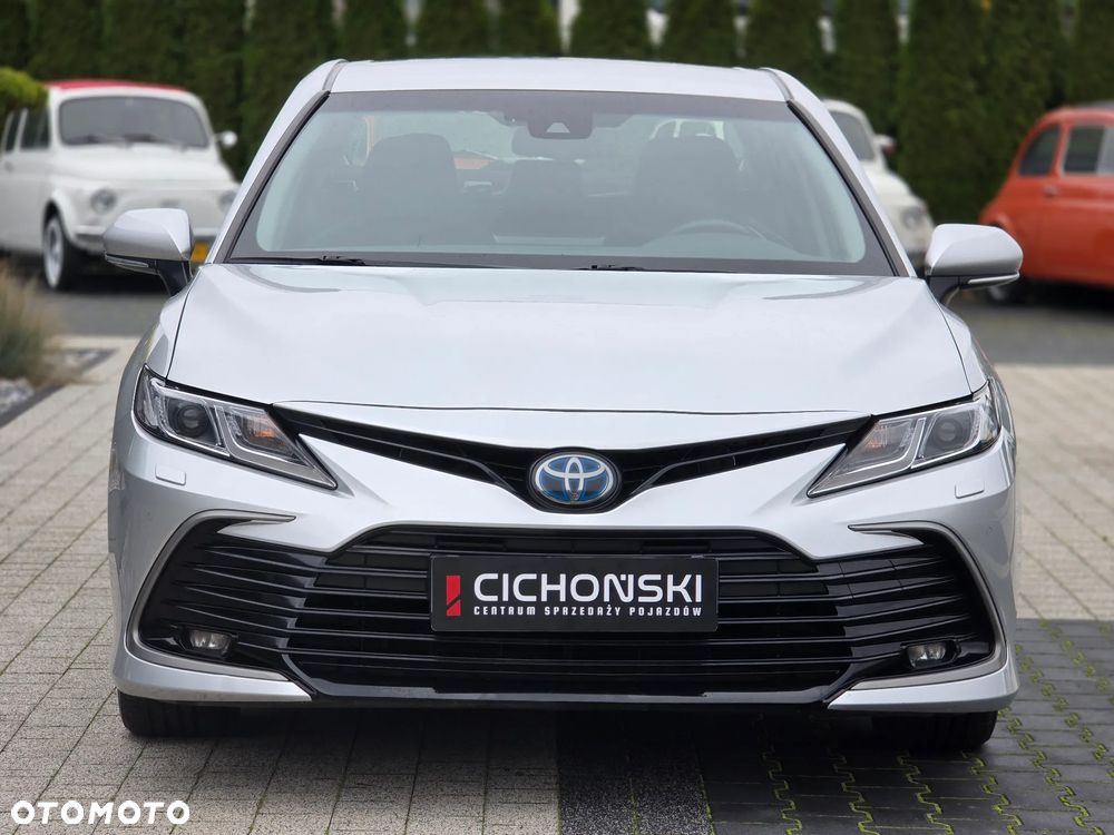 Toyota Camry 2.5 Hybrid Comfort CVT - 3