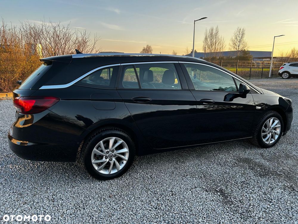 Opel Astra 1.2 Turbo Business Edition - 5