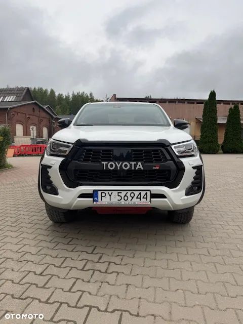 Toyota Hilux 2.8 D-4D Double Cab GR Sport 4x4 - 1