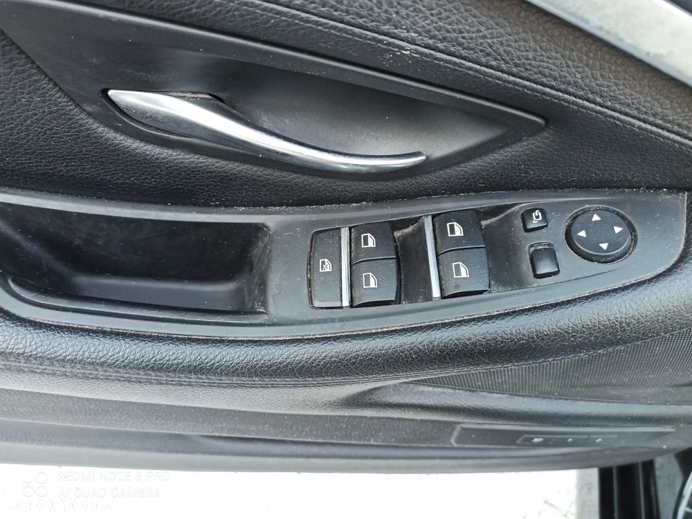 BMW Seria 5 520d Luxury Line - 19