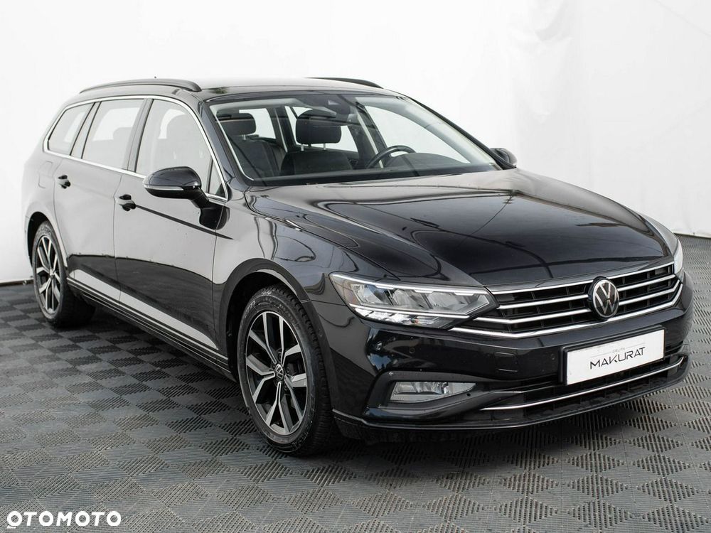 Volkswagen Passat - 4