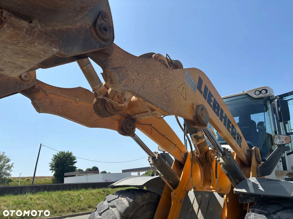 Liebherr 576 XPower - 23