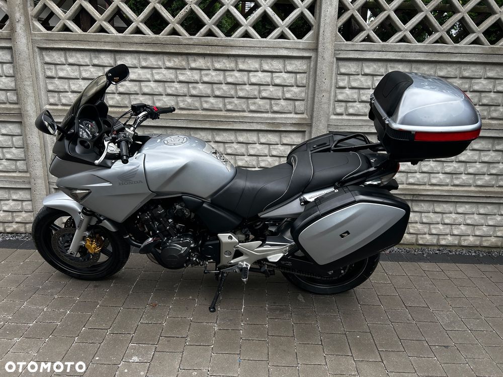 Honda CBF - 13