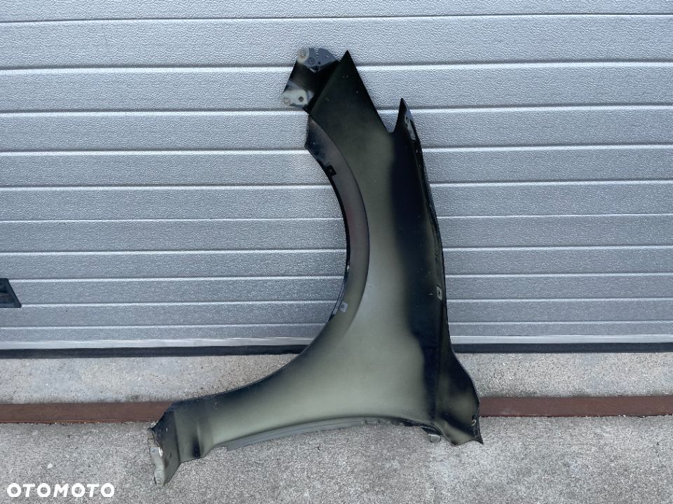 BŁOTNIK PRZEDNI PRAWY MAZDA 3 BM 2013-- - 5