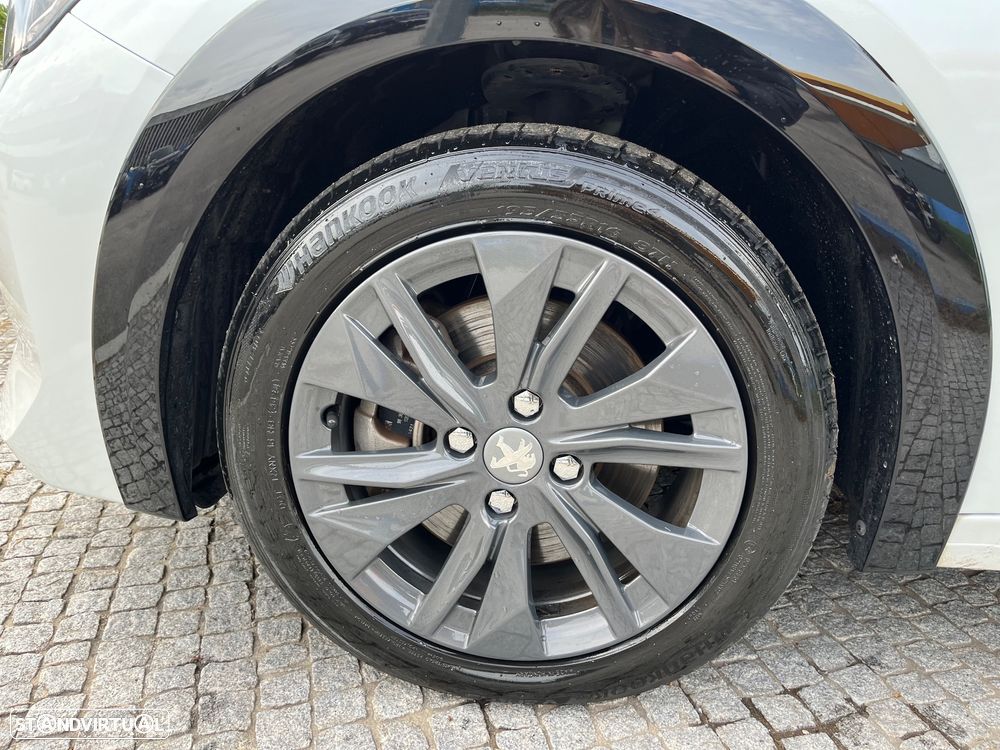 Peugeot e-208 50 kWh Allure Pack - 16